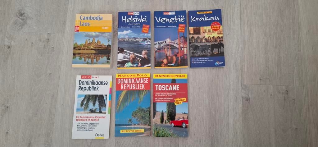 Diverse Reisgidsen: Cambodja, Laos, Krakau (ANWB, Nelles), Europa, Ophalen of Verzenden, Zo goed als nieuw, Reisgids of -boek