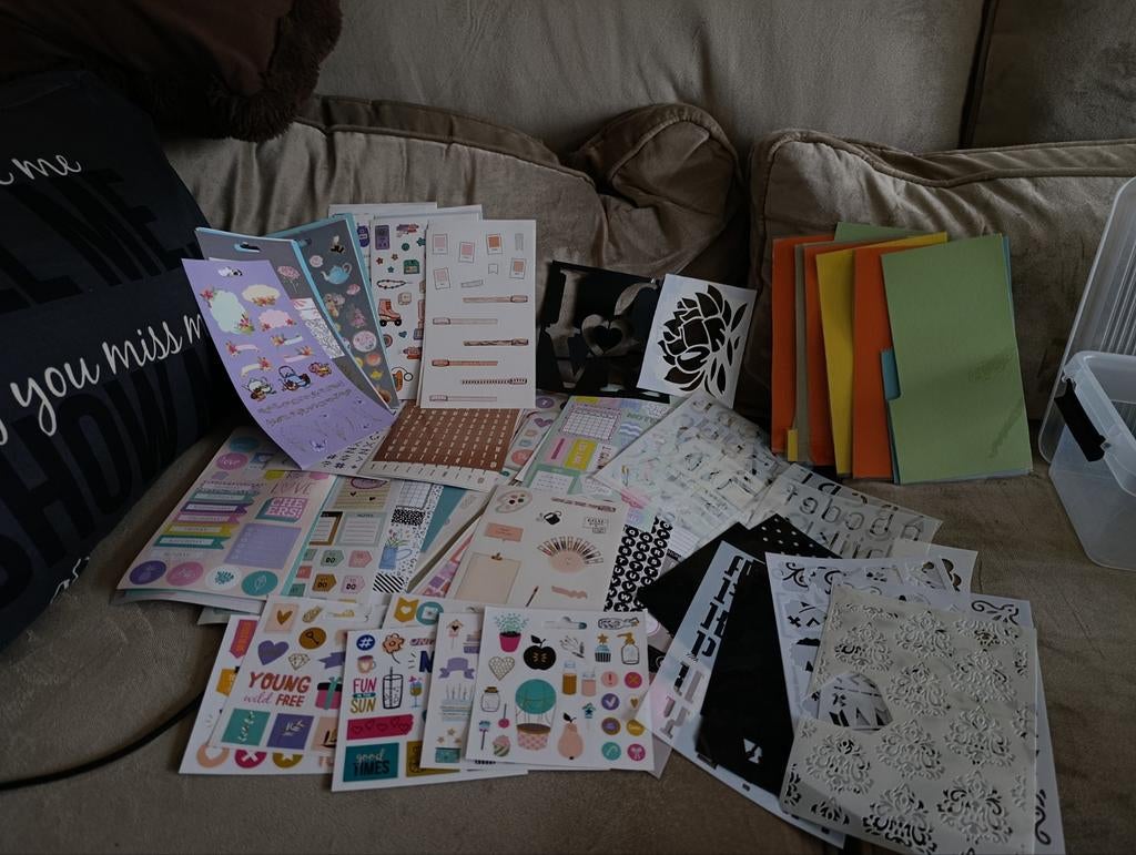 Stickers en sjablonen voor scrapbooking en twee Disney teken, Ophalen of Verzenden