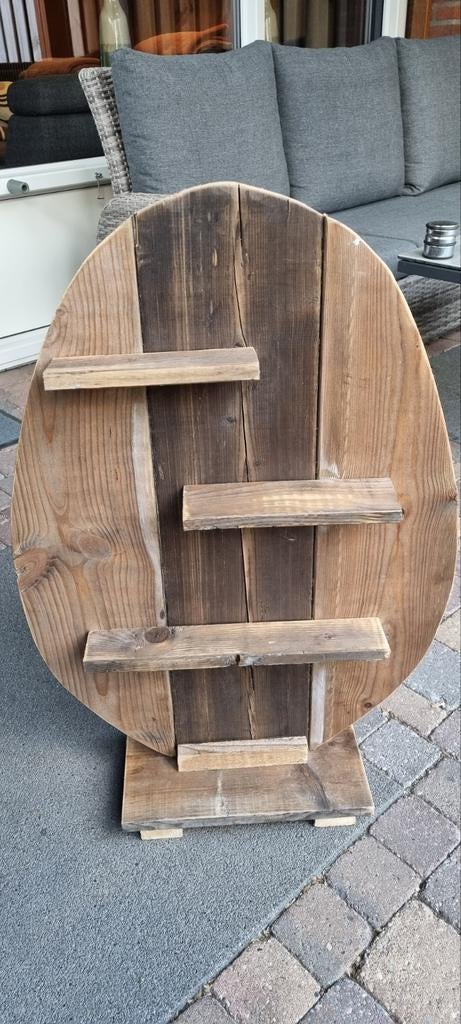 Steigerhouten paasei, Ophalen