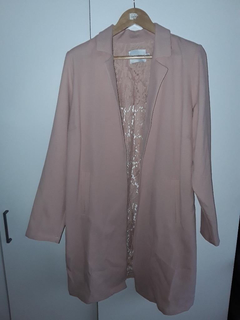 Junarose Oud Roze Jas Met Kant Maat L = Maat 46/48, Junarose, Nieuw, Ophalen of Verzenden, Jas of Mantel