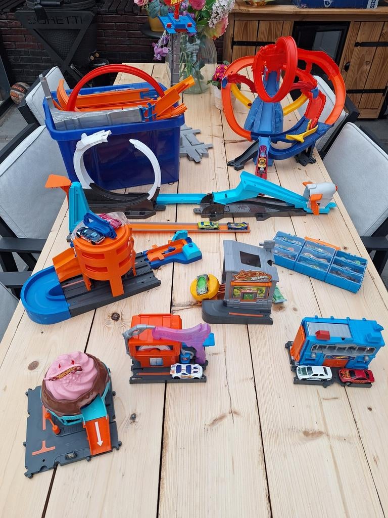 Grote verzameling Hotwheels banen en auto's, Verzamelen, Speelgoed, Ophalen