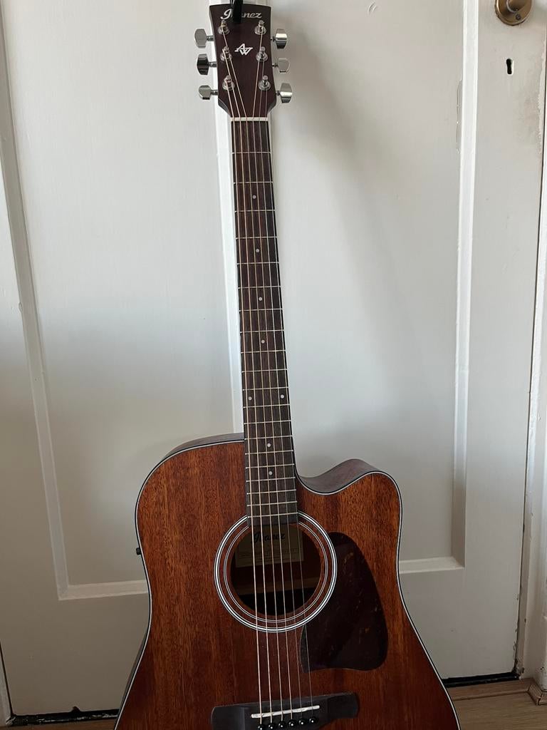 Ibanez AW54CE-OPN 1 jaar oud, Ophalen of Verzenden, Zo goed als nieuw, Western- of Steelstringgitaar