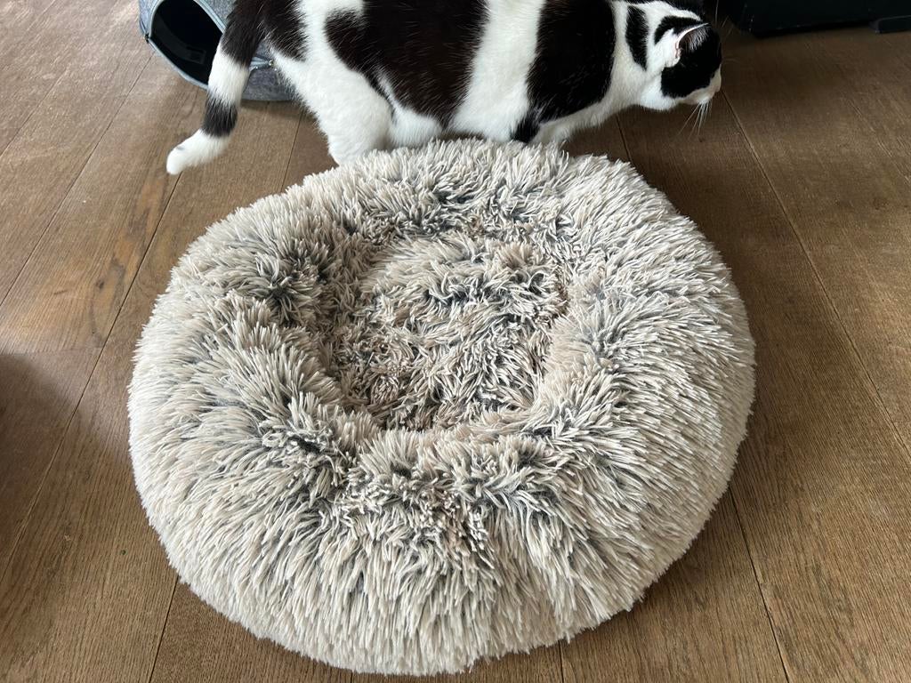 Katten mand, Dieren en Toebehoren, Ophalen, Zo goed als nieuw