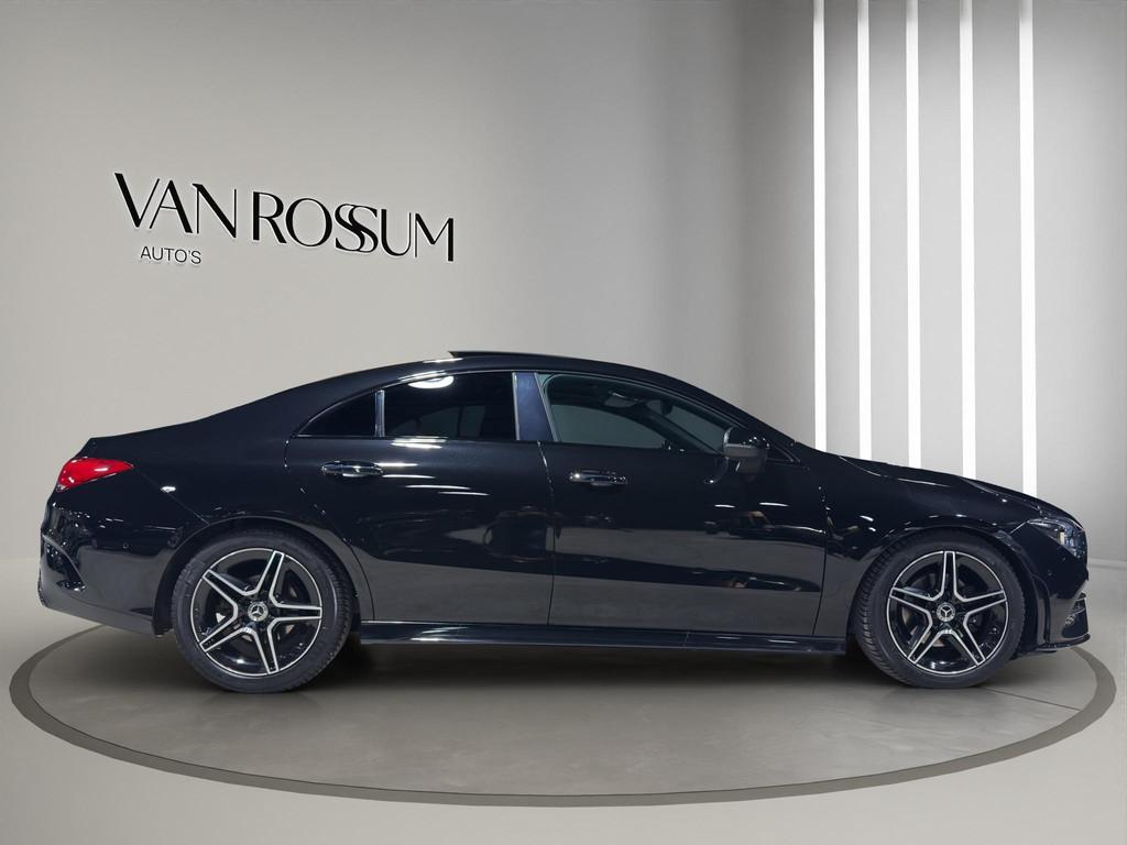 Mercedes-Benz CLA-klasse 180 Premium Plus AMG-Line Panoramad, CLA, 136 pk, Gebruikt, Euro 6