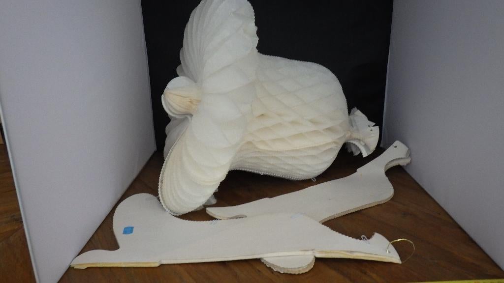 prachtige kerstklokken van papier, Ophalen of Verzenden, Gebruikt