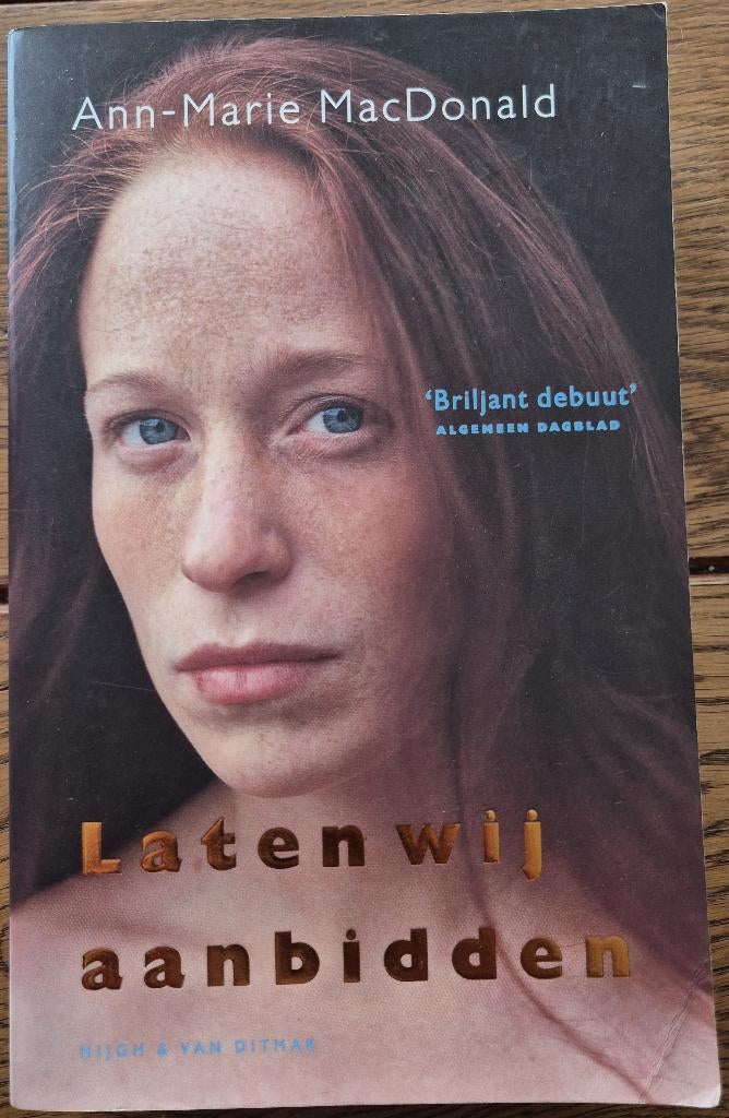 Boek Laten wij aanbidden van Ann-Marie MacDonald, Ophalen of Verzenden, Gelezen, Ann-Marie MacDonald