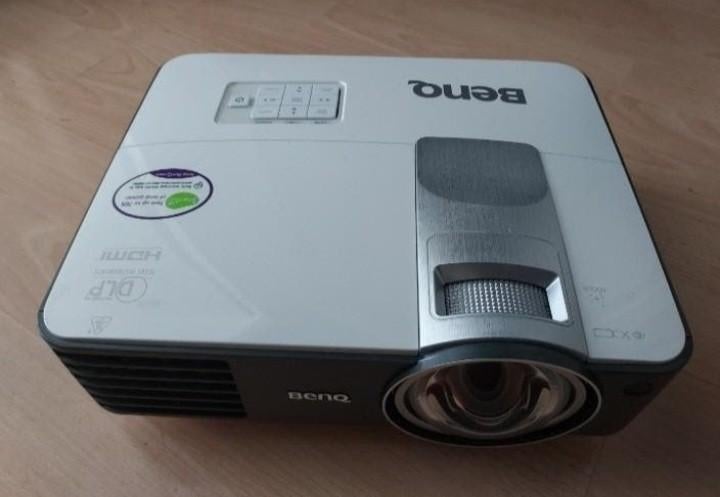 Beamer BenQ MW820ST, Ophalen of Verzenden, Gebruikt, LED, BenQ MW820ST