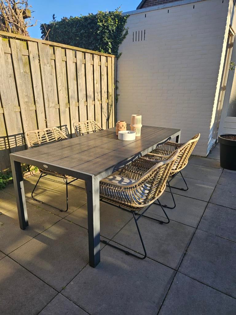 Tuinset met wicker stoelen, Ophalen, 4 zitplaatsen, Kunststof, Gebruikt