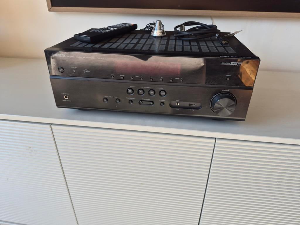 Yamaha 5.1 4K receiver met netwerk aansluiting, Ophalen, Yamaha, Zo goed als nieuw, 120 watt of meer