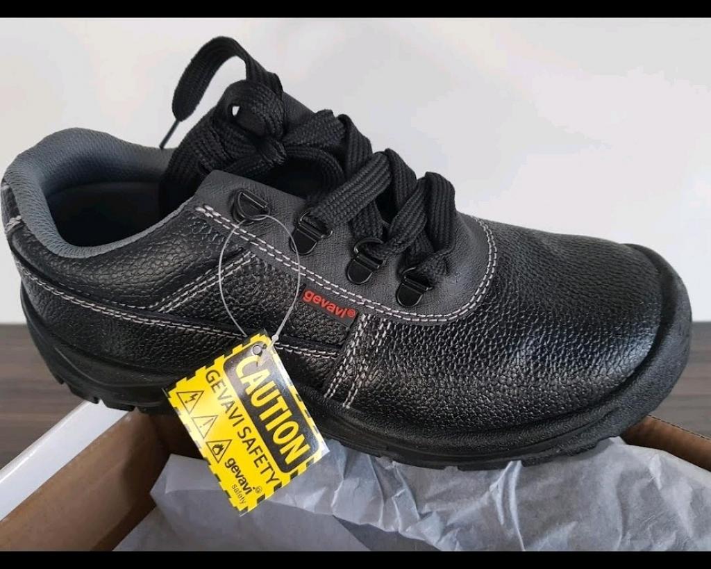 GEVAVI WERKSCHOENEN MAAT 43, Ophalen of Verzenden, Nieuw