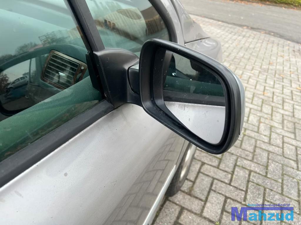 PEUGEOT 307 Grijs EZA rechts spiegel 2001-2009, Auto-onderdelen, Taurusavenue 1
2132 LS  Hoofddorp, NL, Gebruikt, Contact.group@renault.com