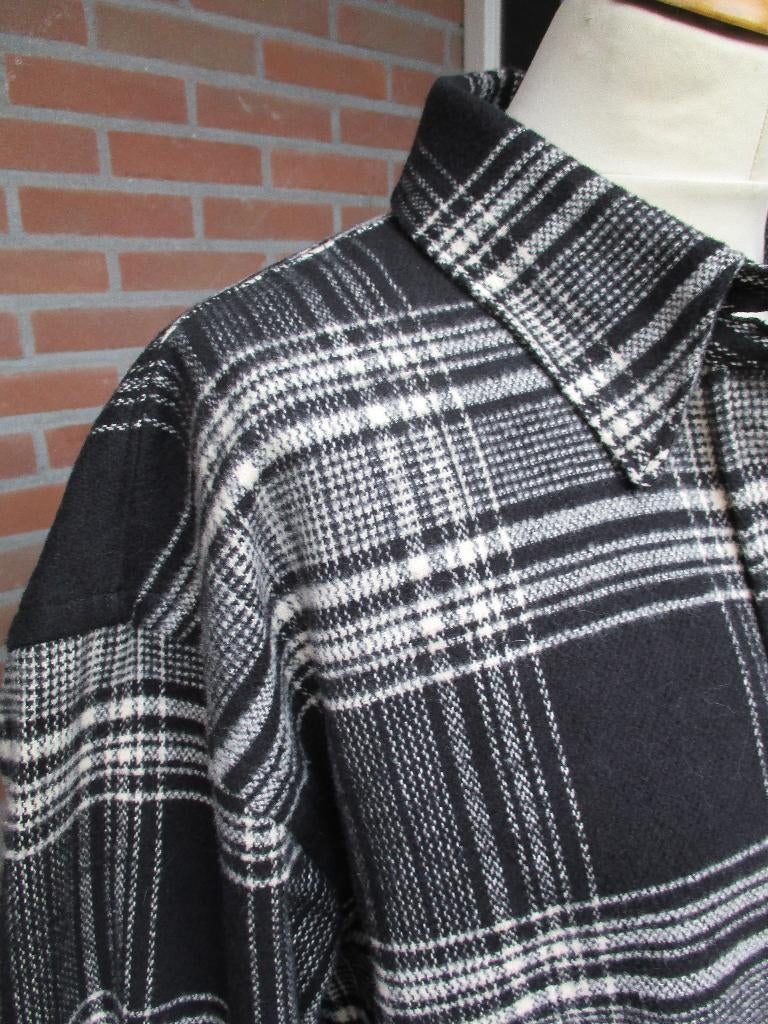 Closed size M NIEUW!, Maat 38/40 (M), Overige kleuren, Verzenden, Closed