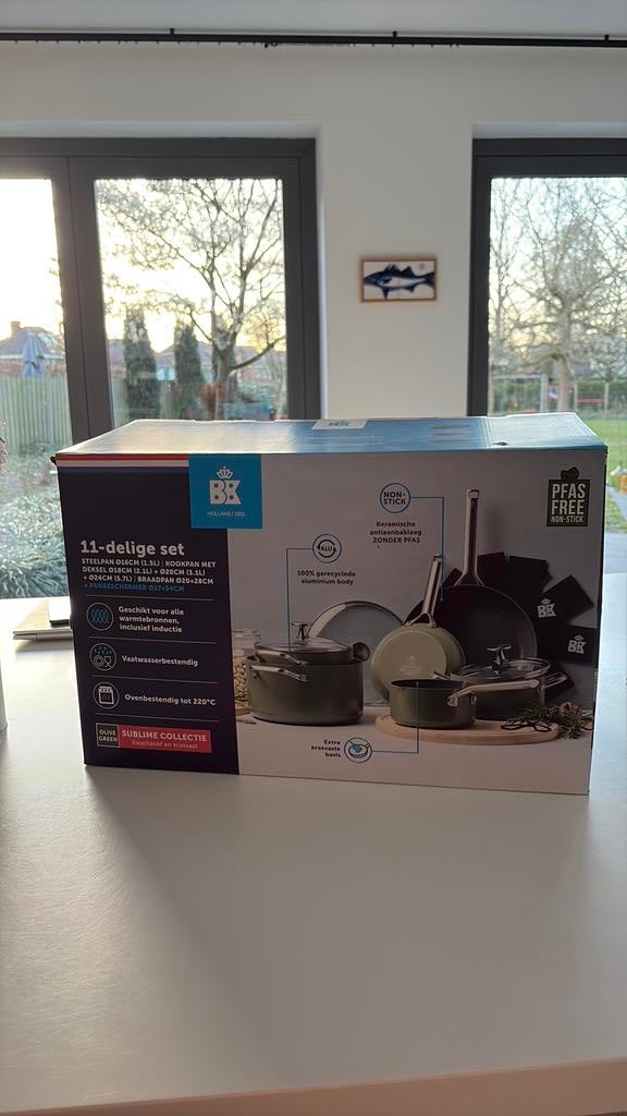 BK Sublime 11-delige pannenset,  Olive Green, nieuw in doos, Pannenset, Ophalen of Verzenden, Keramische plaat, Nieuw