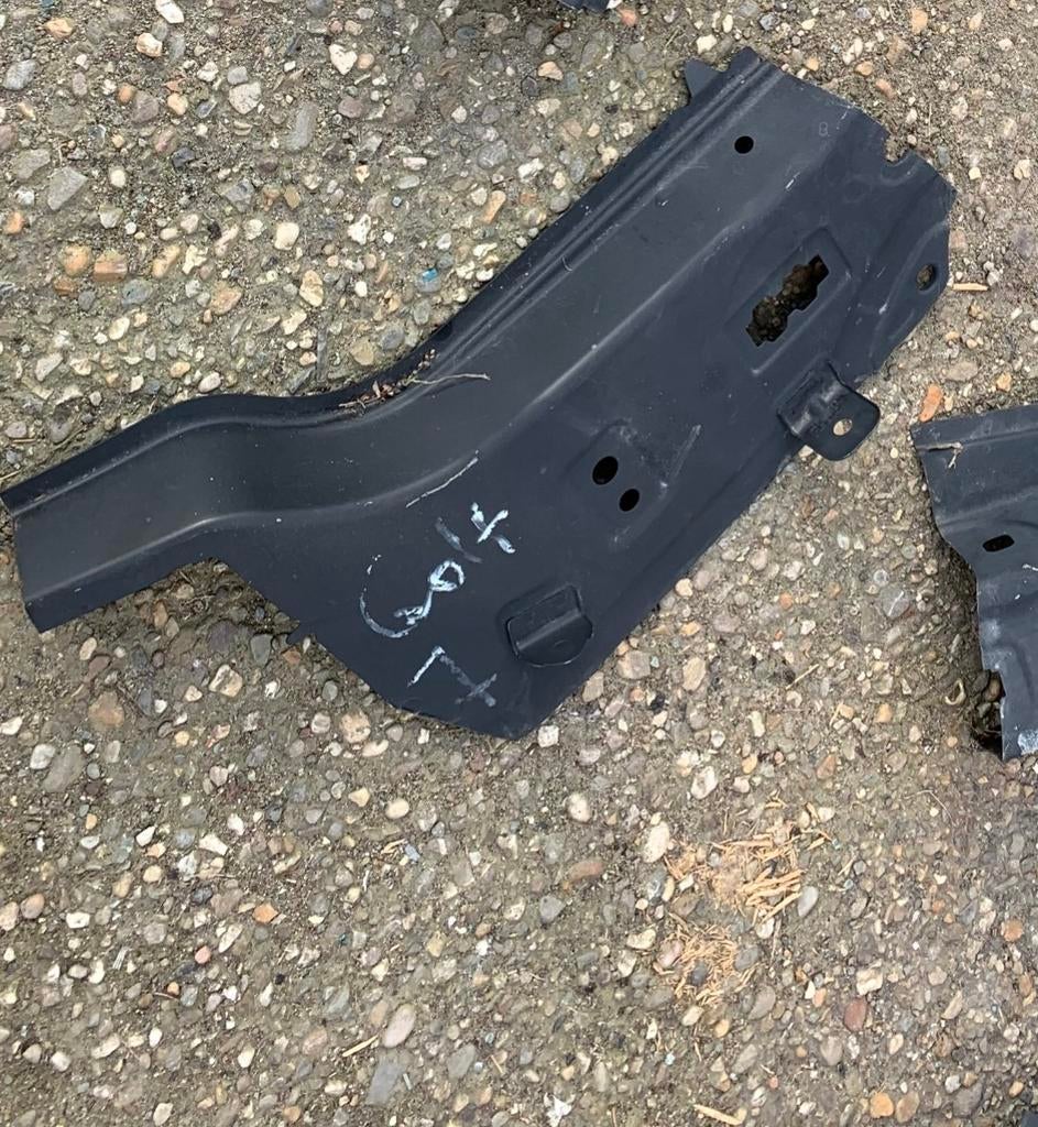 Vw Golf 7 5 deurs snijdeel achter scherm bagage koffer, Ophalen of Verzenden, Nieuw