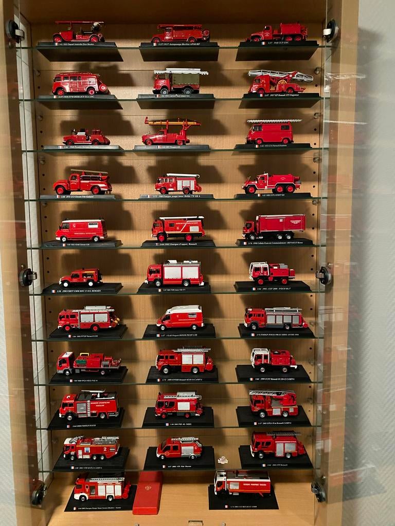 Nieuwe brandweerauto's met boekjes en kasten, Ophalen of Verzenden, Nieuw