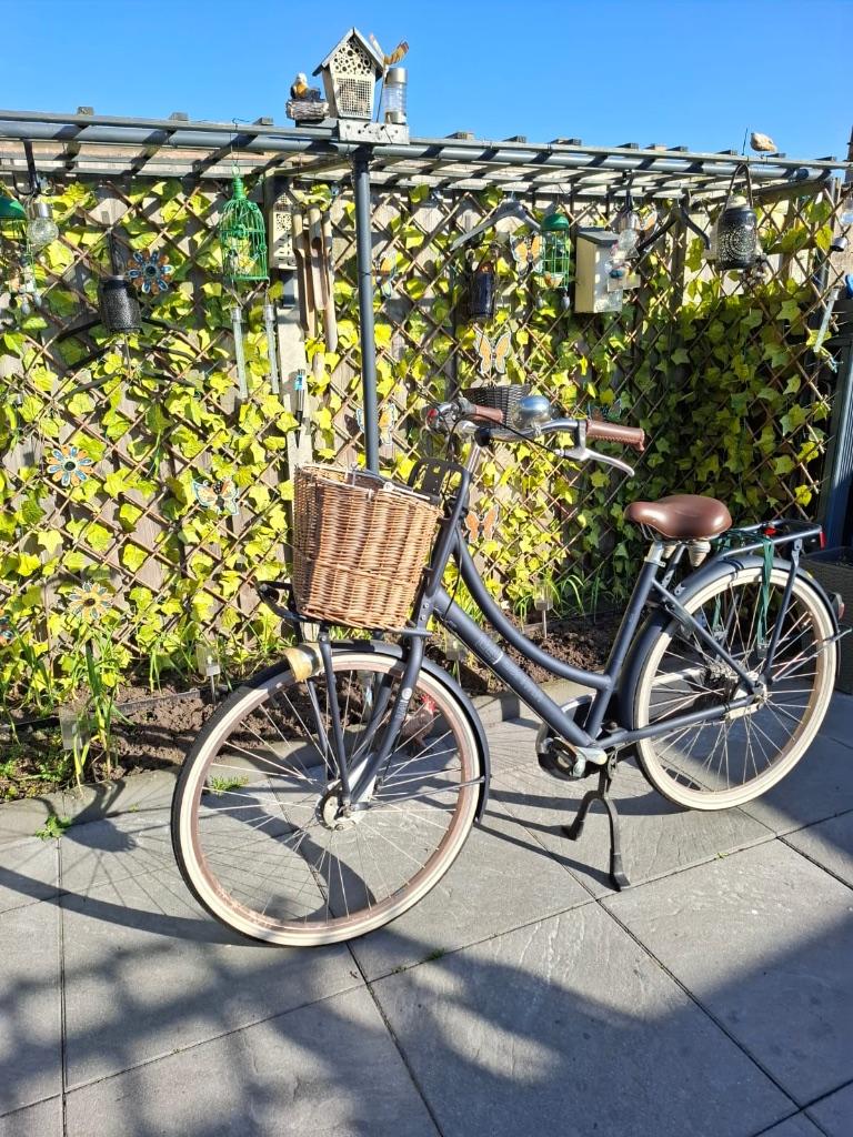 Mooie Cortina U-4 Damesfiets ( Nieuw staat ), Fietsen en Brommers, Fietsen | Dames | Damesfietsen, 53 tot 56 cm, Versnellingen
