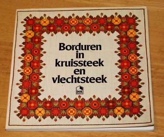 borduren in kruissteek en vlechtsteek   93540, Boeken, Ophalen of Verzenden, Zo goed als nieuw, Borduren en Naaien
