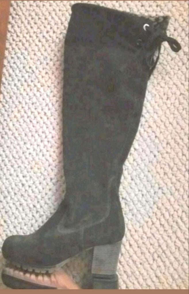 Chocoladebruine suède hoge laarzen van Ravelli 38, Kleding | Dames, Schoenen, Hoge laarzen, Bruin, Verzenden, Zo goed als nieuw