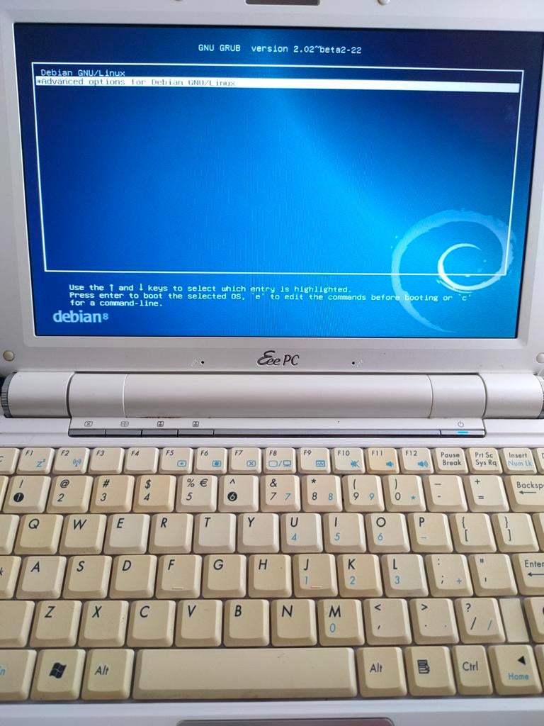 Vintage Laptop Asus Eee linux, Ophalen