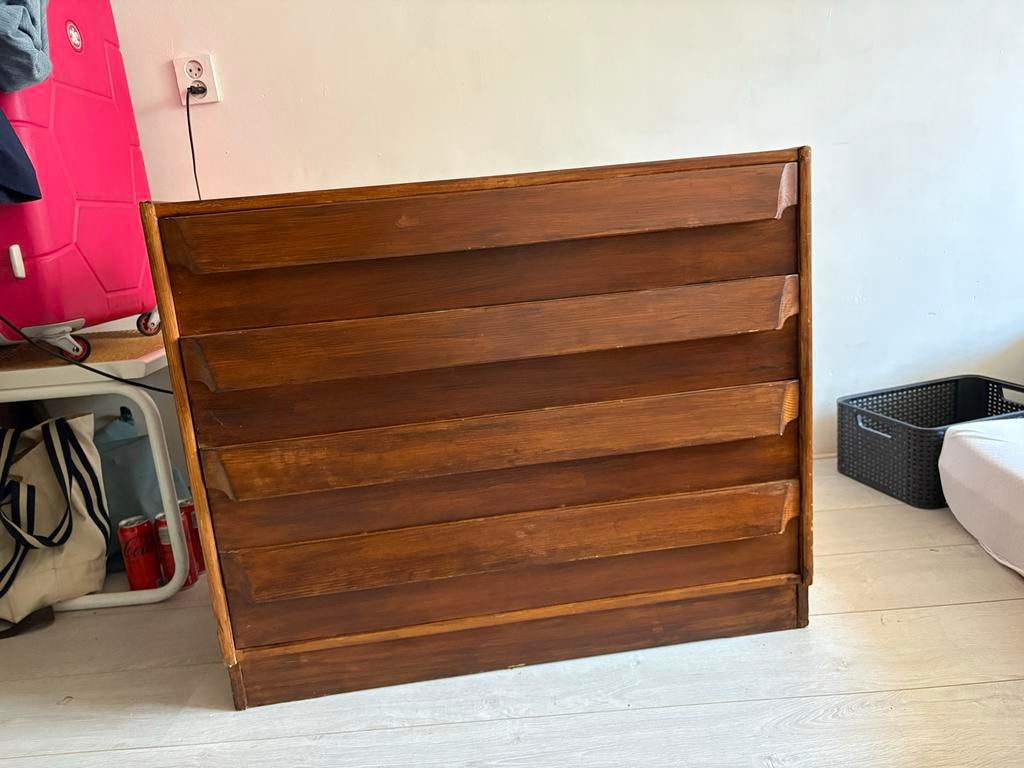 Houten kast met vier laden - Vintage stijl, Huis en Inrichting, Kasten | Ladekasten, Ophalen, Gebruikt, 100 tot 150 cm, Walnoot
