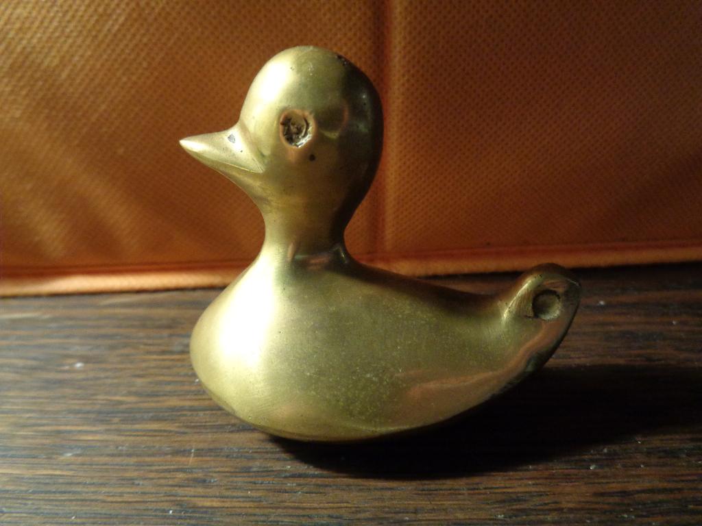 massief koper eendje 6.5 cm bij 5 cm breed, Ophalen of Verzenden, Koper