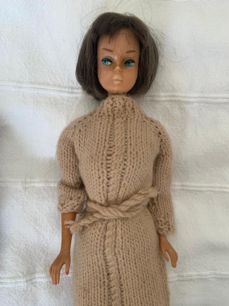 Barbie American Girl met kleertjes, jaren 60, Verzamelen, Ophalen of Verzenden, Gebruikt, Pop