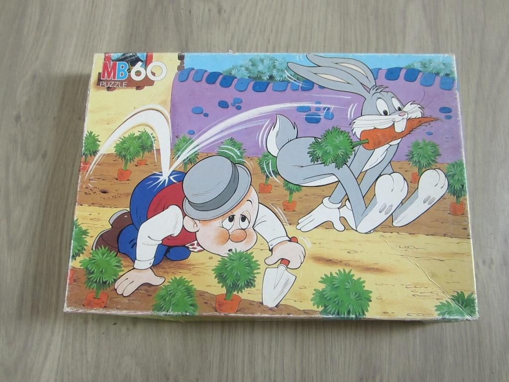 Mb puzzel bugs bunny 60 stukjes, Ophalen of Verzenden, Meer dan 50 stukjes, Gebruikt, 2 tot 4 jaar