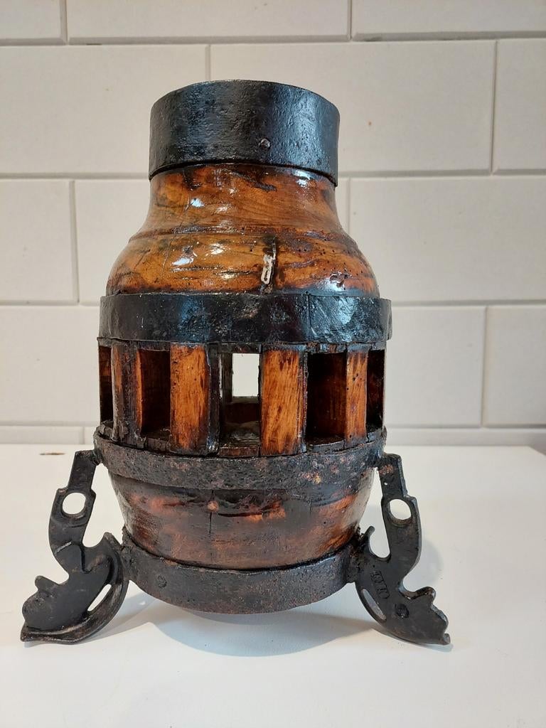 Delen van een oude wagenwiel, Antiek en Kunst, Ophalen