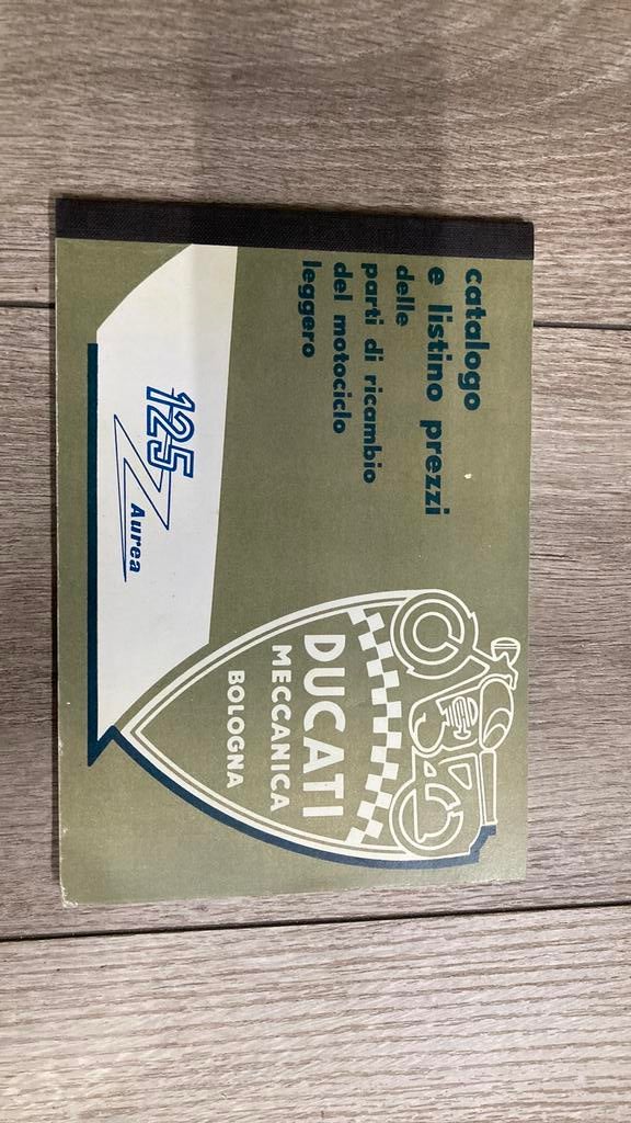 Ducati 125 Aurea italiaans kopie Onderdelenlijst boekje, Motoren, Ophalen of Verzenden, Ducati