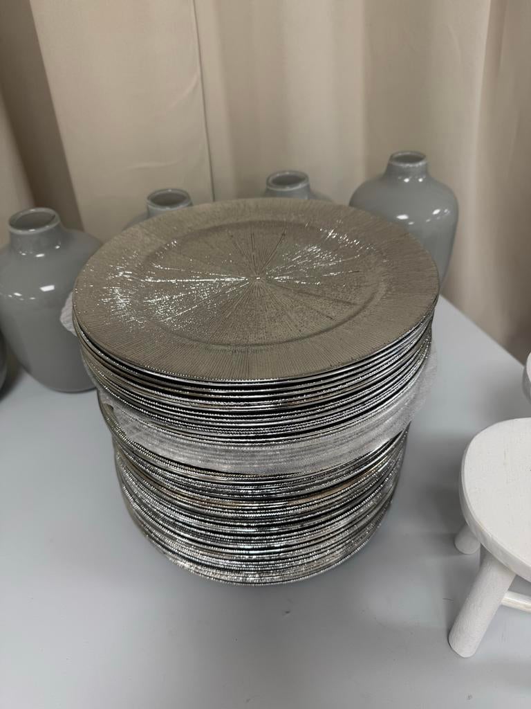 Zilveren Onderborden meer dan 50 stuks, Overige materialen, Ophalen of Verzenden, Zo goed als nieuw, Bord(en)