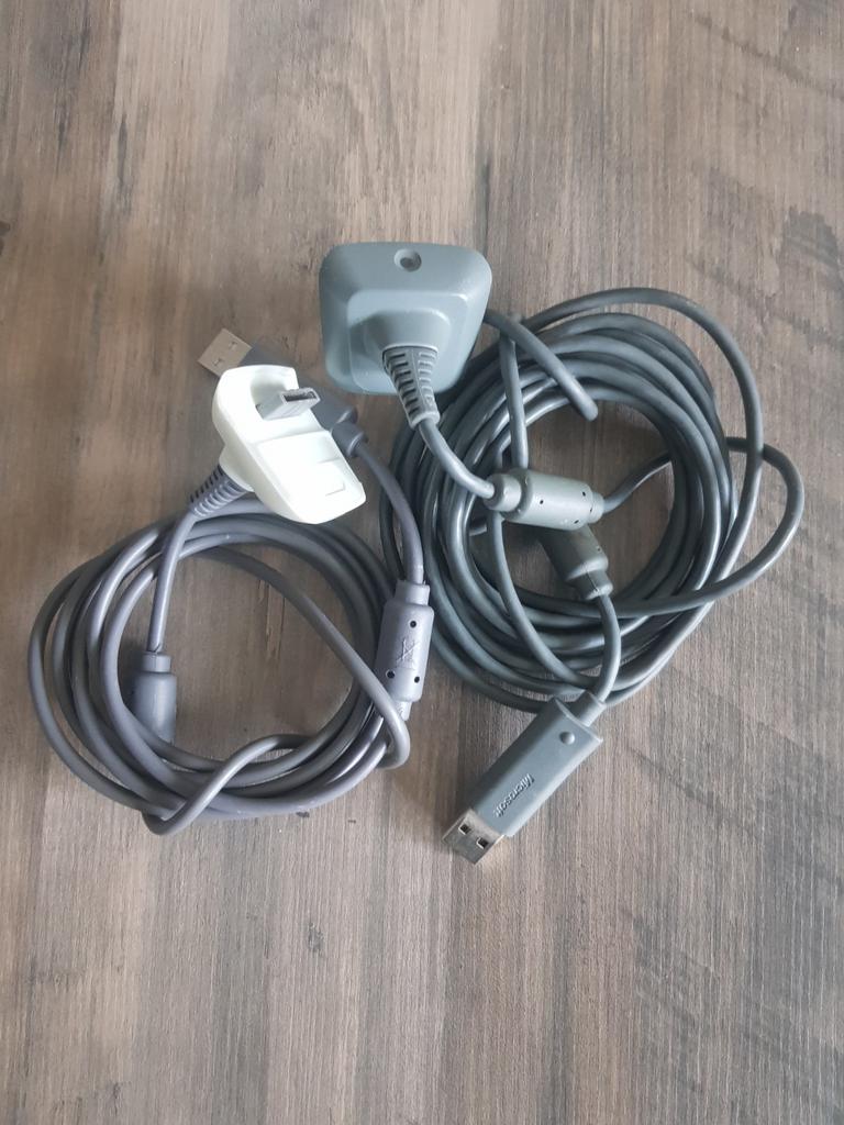 2x Xbox 360 Play & Charge Kabel – Wit en Grijs, Verzenden, Controller, Xbox Original