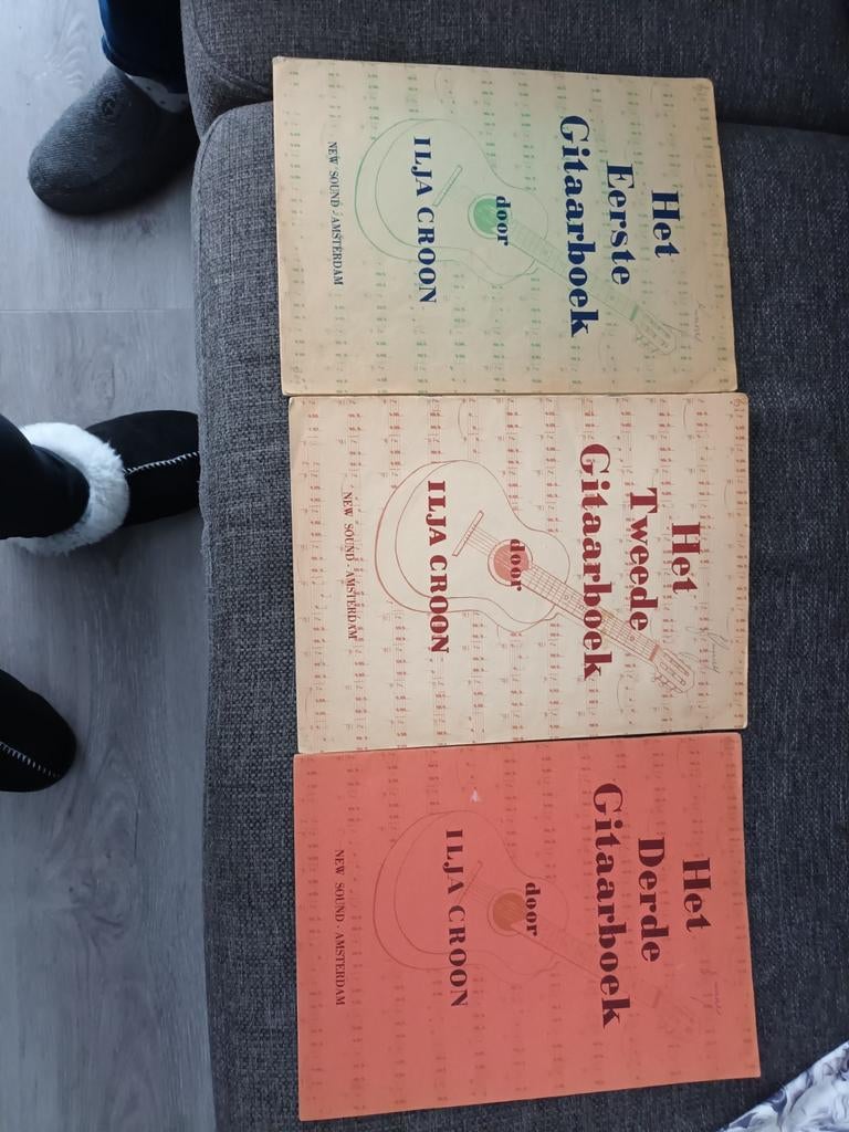 Te koop 3 gitaar boekjes 1,2,3.van ILJA CROON, Ophalen, Les of Cursus, Gitaar