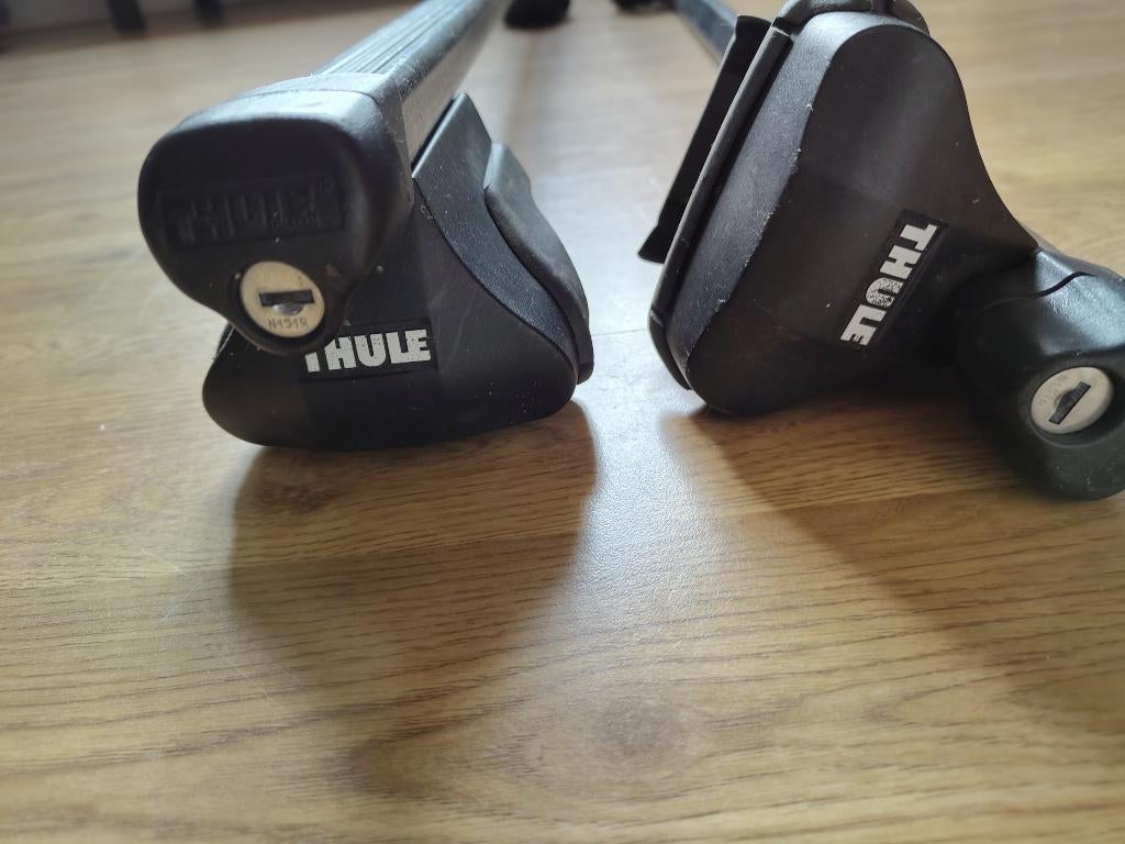 Afsluitbare Thule dakdragers / lastdragers, Auto diversen, Ophalen of Verzenden, Gebruikt