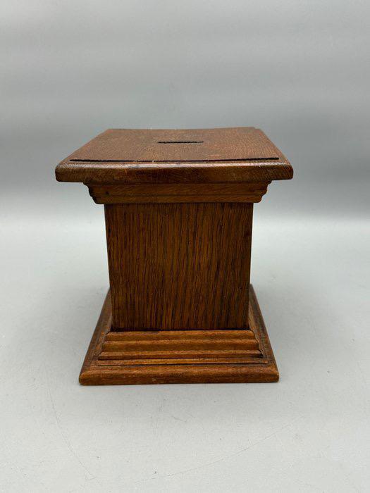 Zuiltje - collectekist - eikenhout, Verzenden