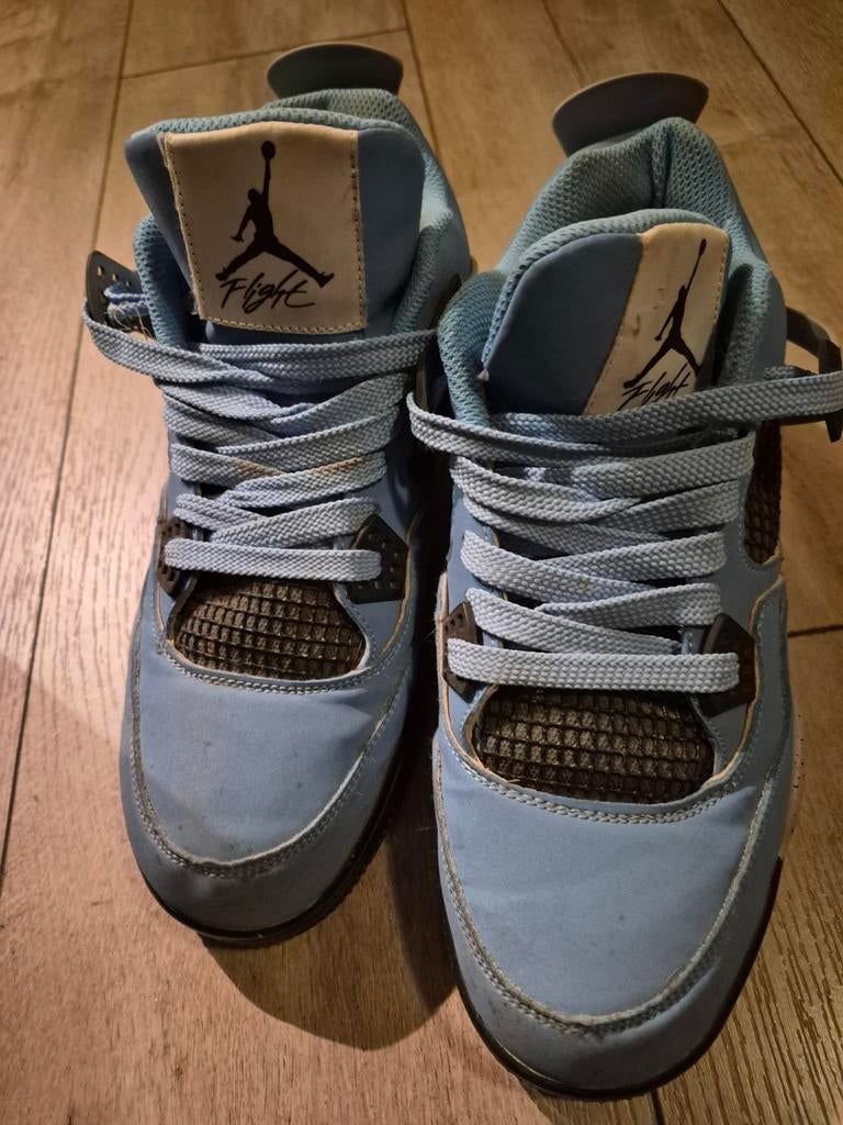 Blauwe Jordan 4 Retro University Blue - Maat 38, Kleding | Heren, Schoenen, Ophalen, Blauw, Sneakers of Gympen, Gedragen