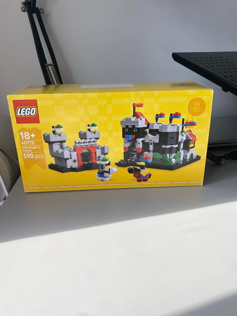 LEGO 40775 Mini Kasteel - Nieuw!, Ophalen of Verzenden, Nieuw, Complete set, Lego
