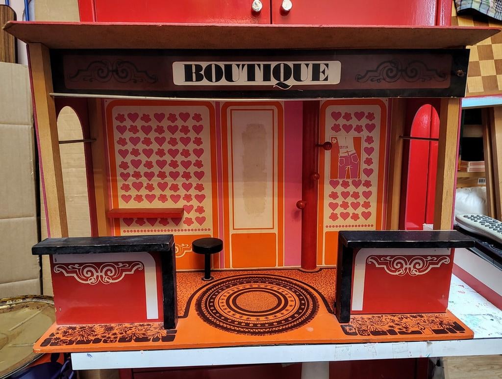 Prachtig vintage SIO-poppenhuis (Barbie)Boetiek., Ophalen, Gebruikt, Poppenhuis