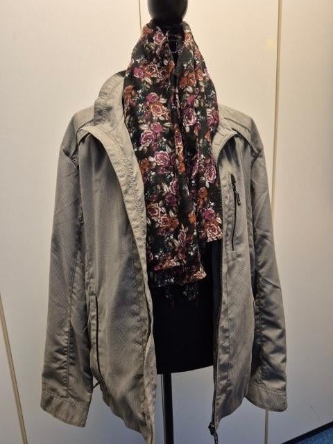 Jas dames Gate one maat 46, Maat 46/48 (XL) of groter, Gate one, Ophalen of Verzenden, Zo goed als nieuw