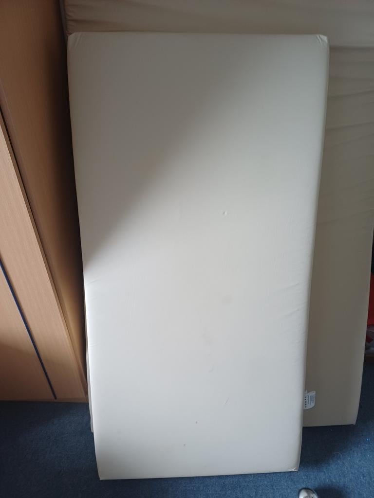 Matras voor babymatrasje afwasbaar in prima staat, Huis en Inrichting, Slaapkamer | Matrassen en Bedbodems, Ophalen