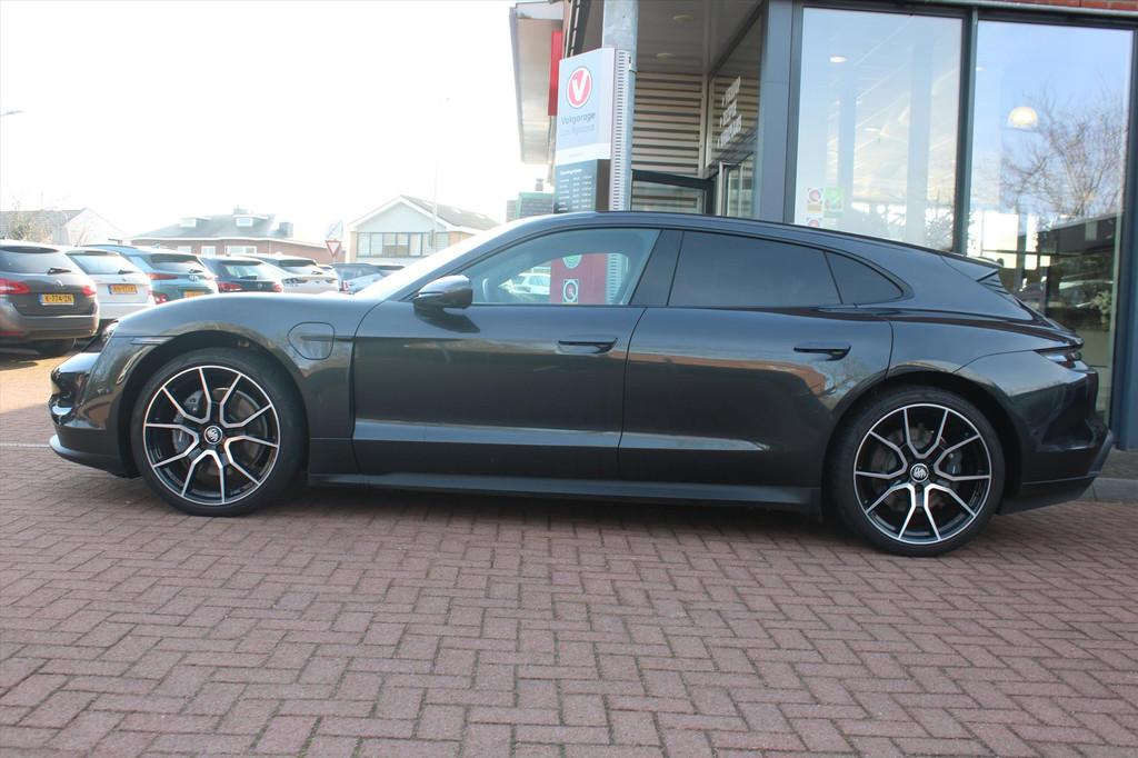 Porsche Taycan Sport Turismo Performance Plus 79 kWh | SOH 9, Automaat, Gebruikt, Zwart, 110 €/maand
