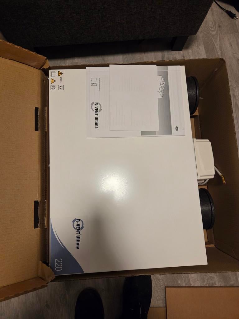 R vent 220 wtw unit., Doe-het-zelf en Verbouw, Ventilatie en Afzuiging, Ophalen, Ventilator en Afzuiger