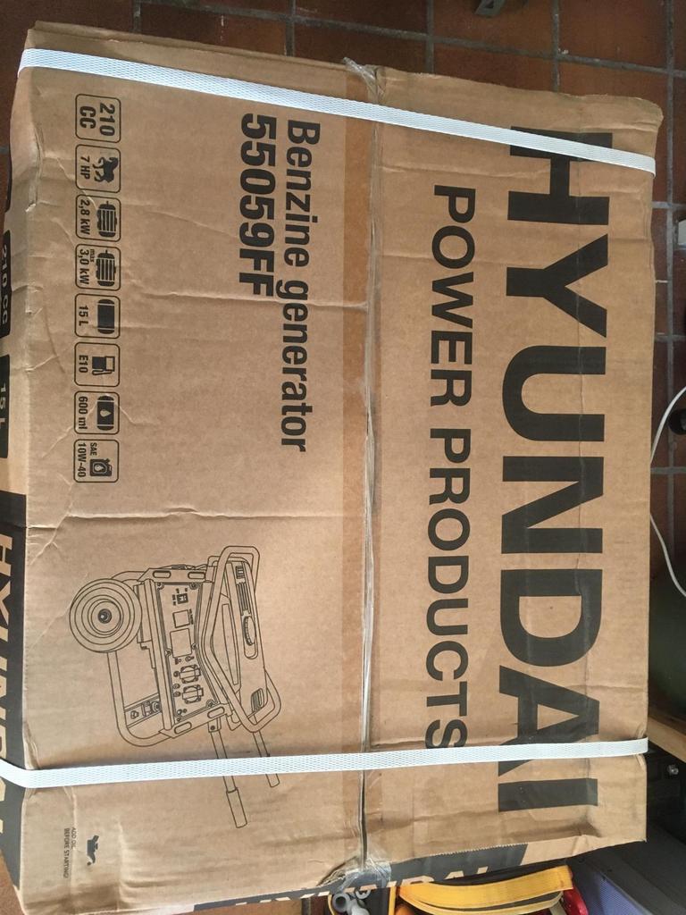 Hyundai Benzine Generator 2.8 kW - Nieuw in doos, Ophalen of Verzenden, Nieuw