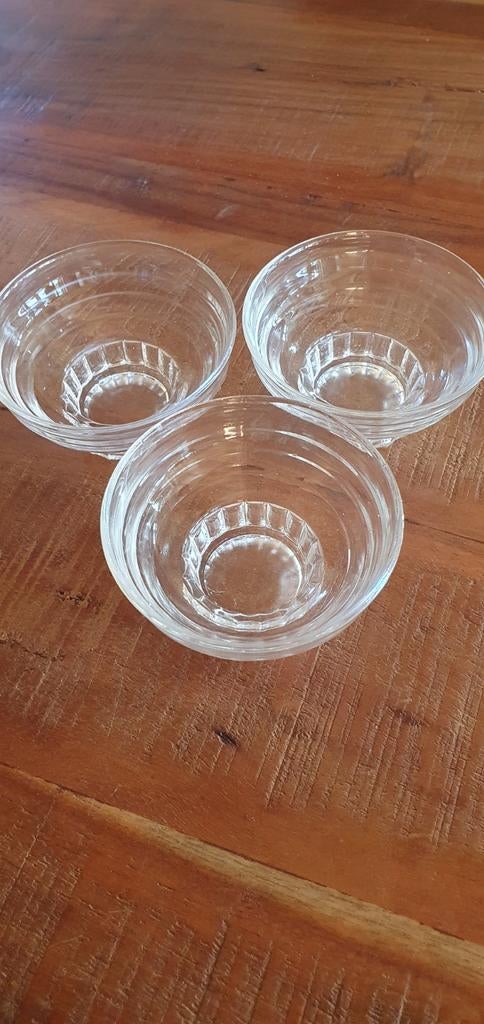 3 glazen kommetjes. Retro., Ophalen of Verzenden, Glas of Kopje