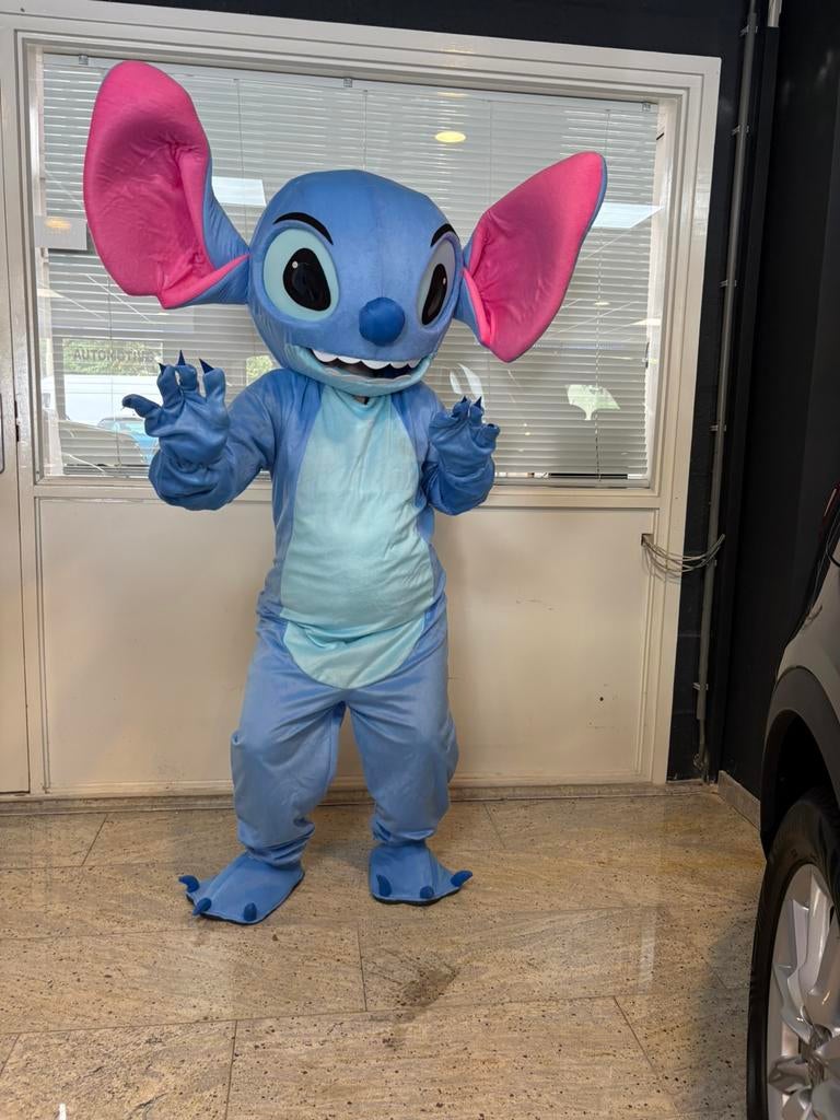 Mascotte pakken te huur frozen labubu stitch minion baby, Ophalen, Gebruikt