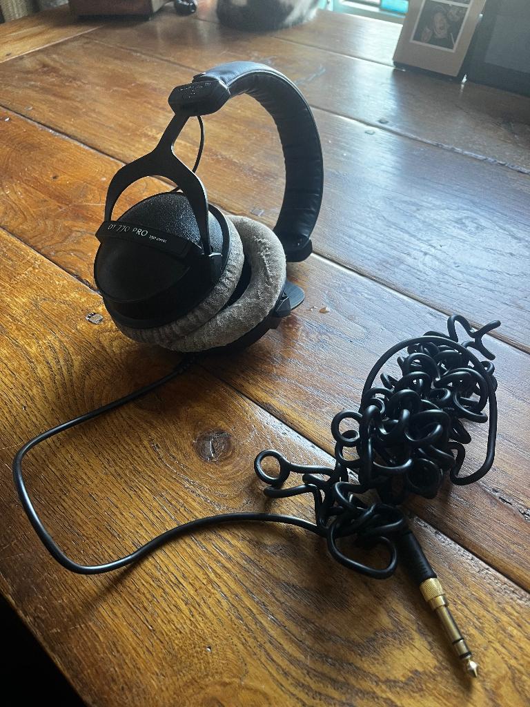 DT 770 PRO studio koptelefoon, Audio, Tv en Foto, Koptelefoons, Overige merken, Surround, Ophalen of Verzenden, Zo goed als nieuw