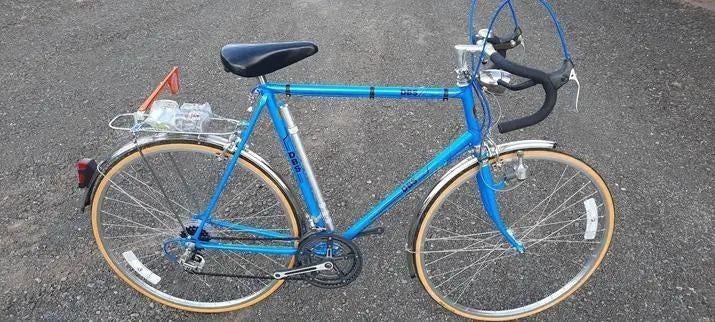 AN INCREDIBLE 45 YEAR OLD UNUSED BICYCLE, Verzenden, Overige typen