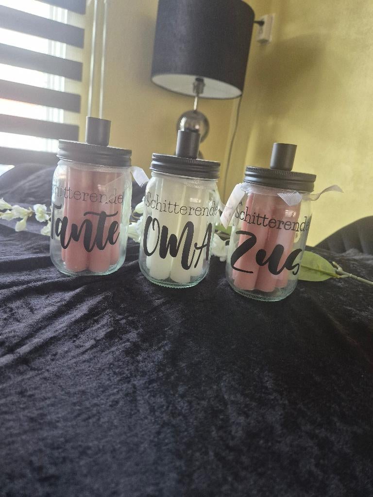 Geschenk kaars en houder in 1, Overige materialen, Nieuw, Ophalen of Verzenden, Kaars