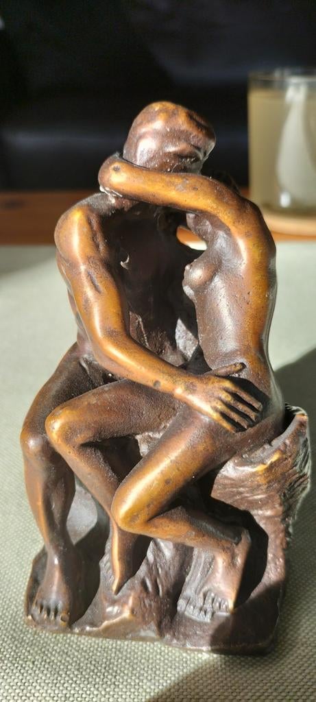 Bronzen beeld: omhelzend koppel., Groep mensen, Minder dan 20 cm, Gemerkt, Ophalen of Verzenden