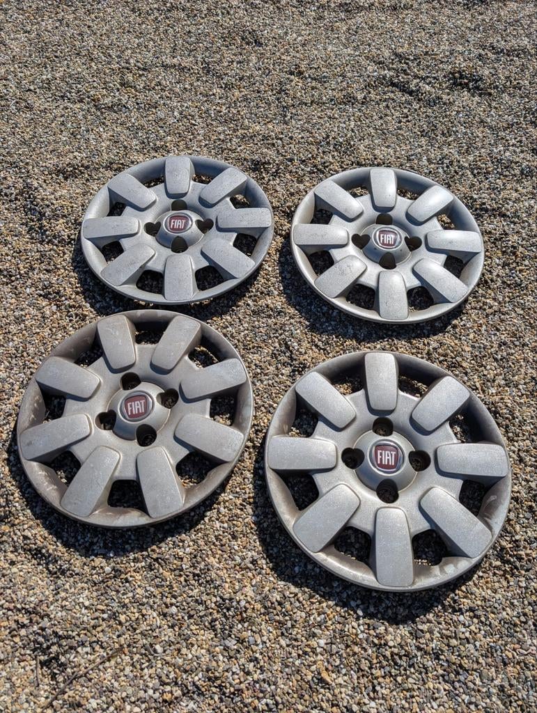 Fiat Panda Wieldoppen - origineel, Auto diversen, Wieldoppen, Ophalen, Gebruikt