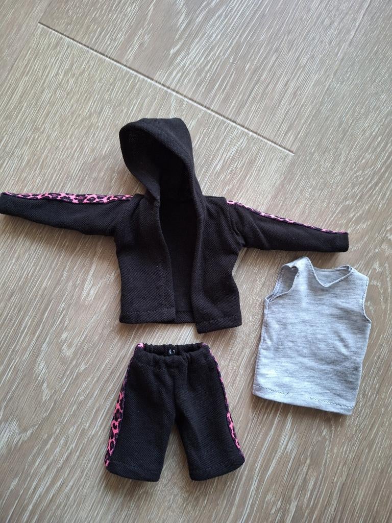 Barbie Ken kleding, Ophalen of Verzenden, Zo goed als nieuw